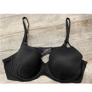 black victoria's secret bra!